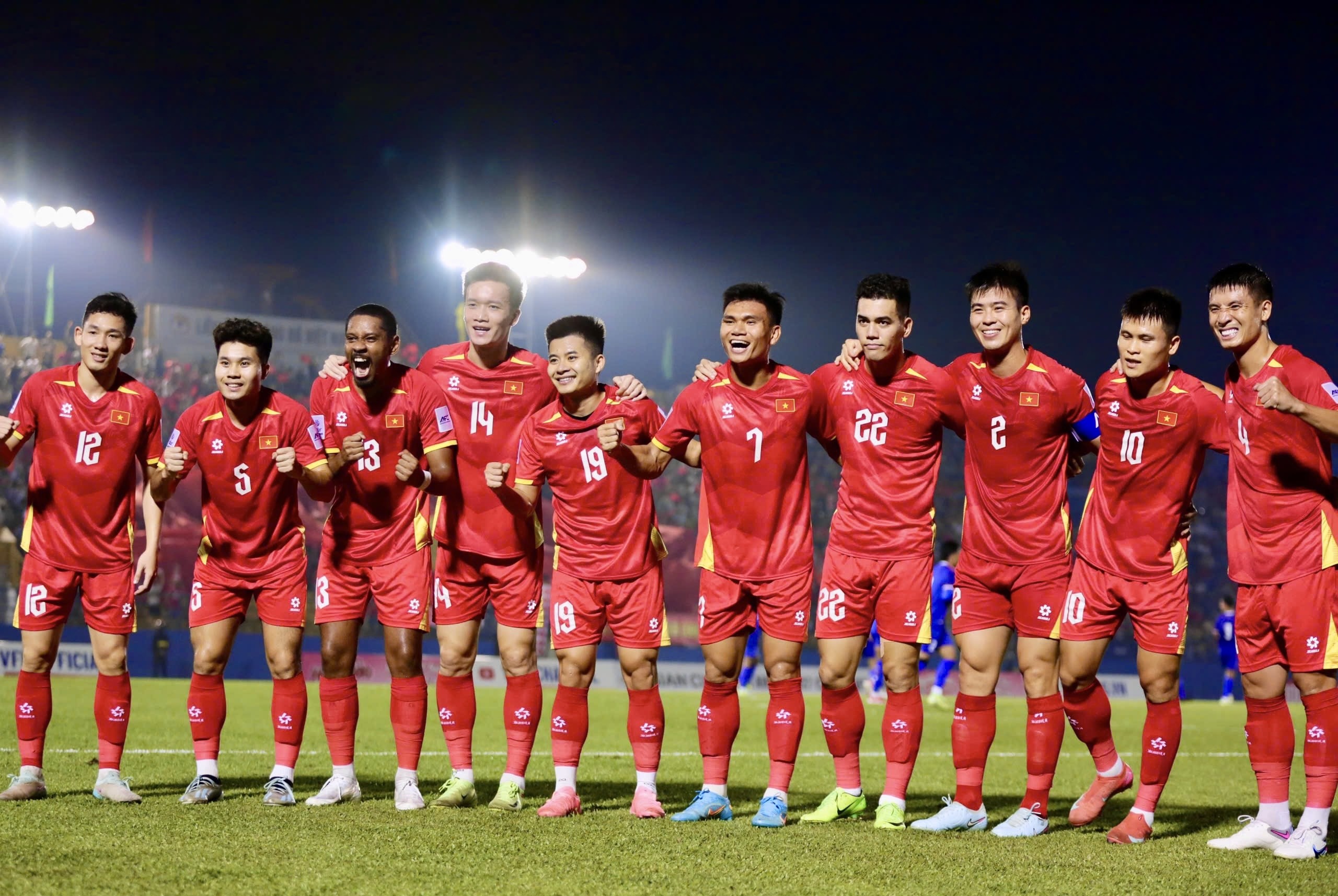 Kết quả Vòng loại Asian Cup 2027: Chơi hơn người, tuyển Việt Nam đè bẹp Nepal