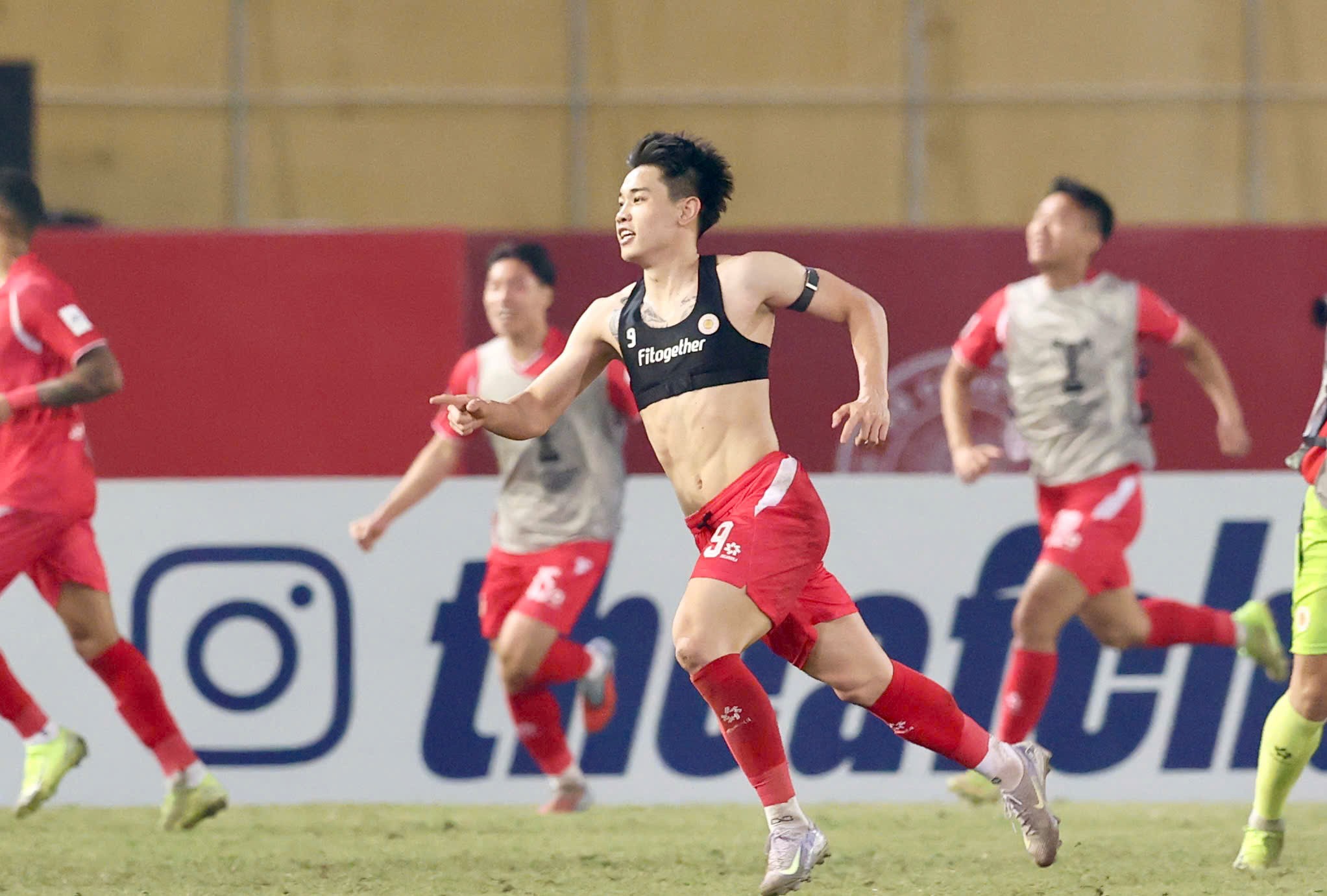 Đình Bắc toả sáng, Công an Hà Nội ngược dòng đánh bại đội bóng Trung Quốc tại Cúp C2 châu Á