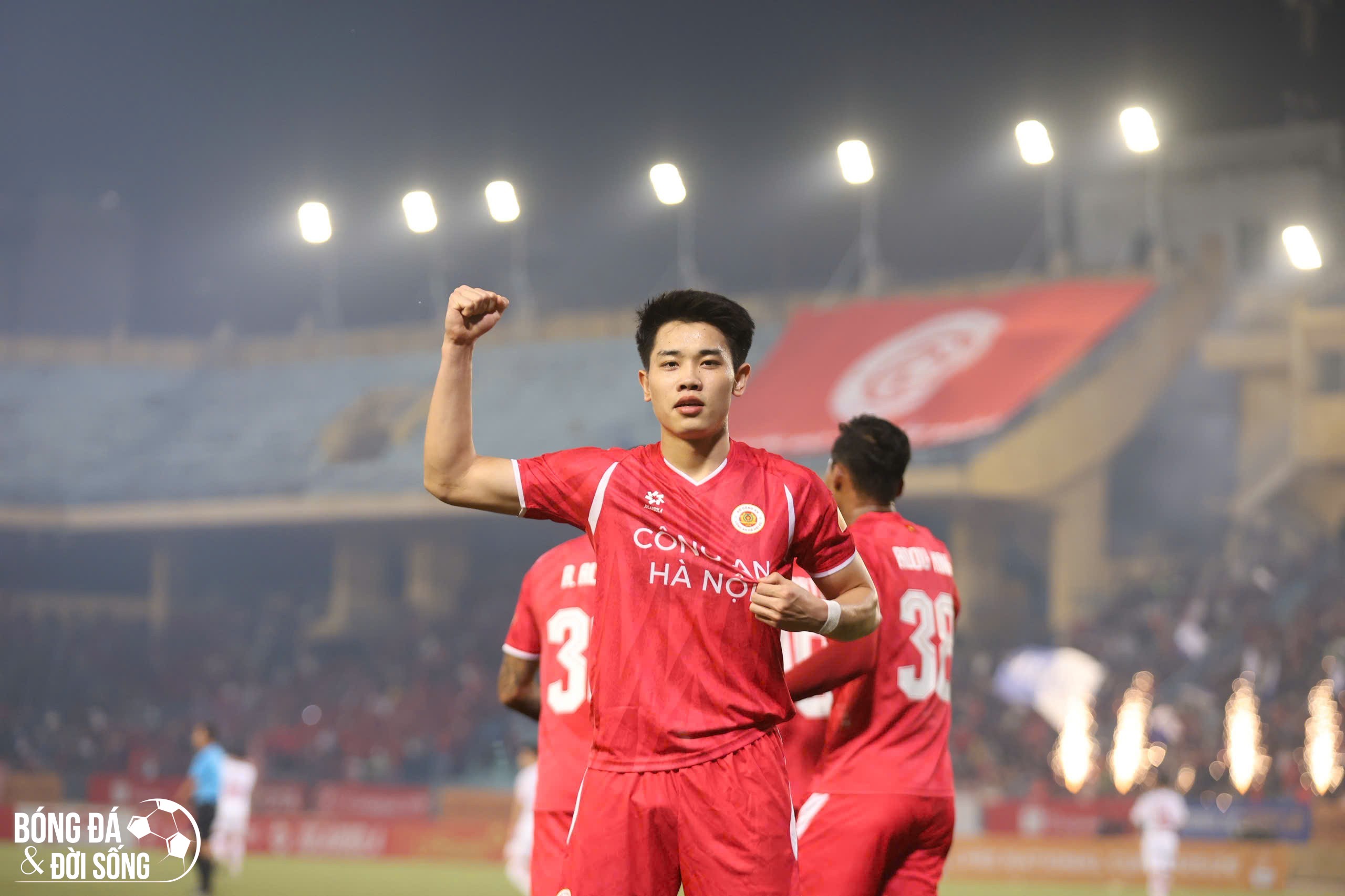 Đình Bắc nói điều đặc biệt sau chiến thắng cảm xúc tại giải châu Á