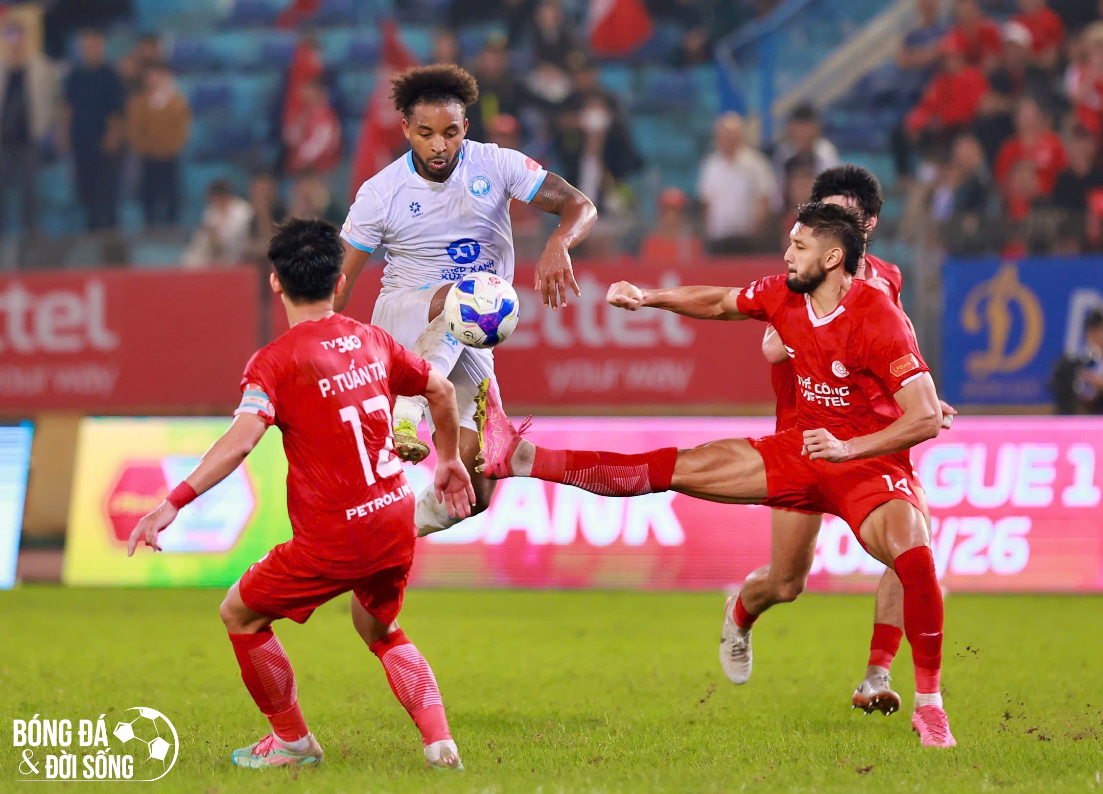 Lịch thi đấu vòng 14 V.League 2025/26