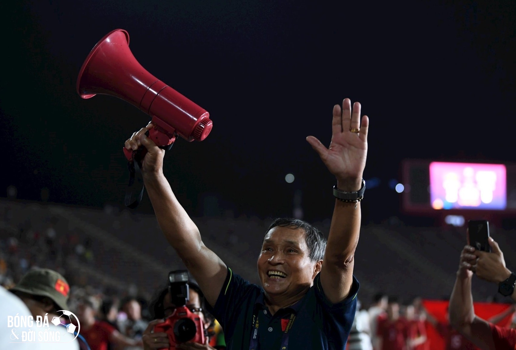 HLV Mai Đức Chung: Nhà cầm quân thành công bậc nhất của bóng đá Việt Nam và Đông Nam Á
