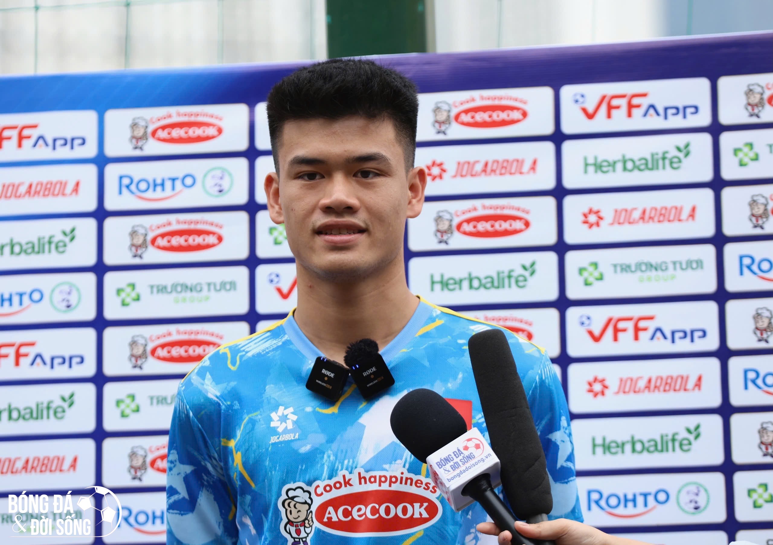 Trung vệ cao gần 2m của U23 Việt Nam sẵn sàng đá tiền đạo để dự Asiad 2026