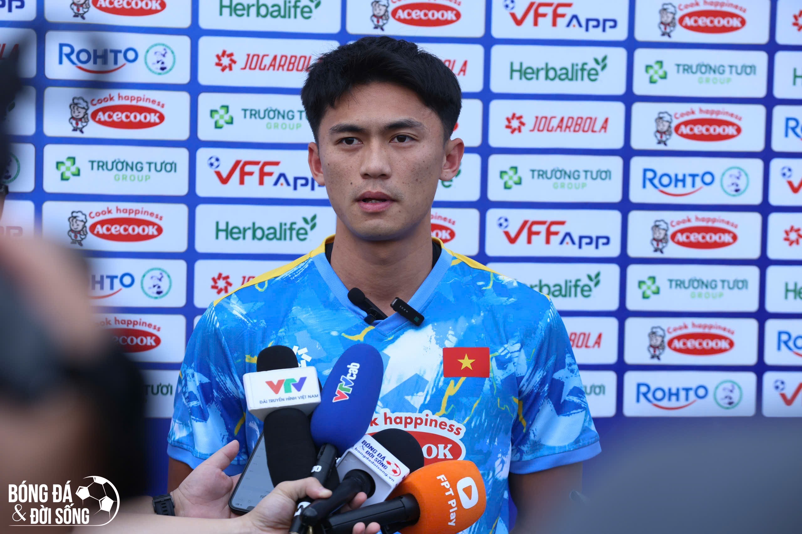 Tiền đạo ĐT Việt Nam thừa nhận áp lực khi thay thế Tiến Linh