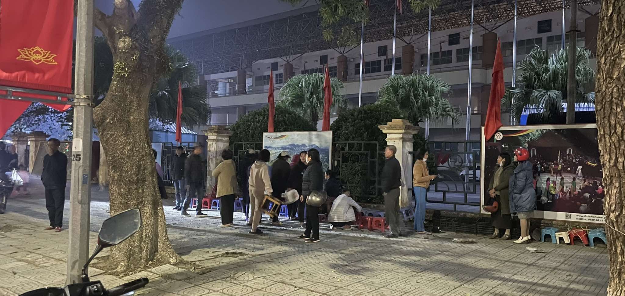 Cơn sốt vé bán kết ASEAN Cup 2024: Người hâm mộ "trực chiến" trước 5 ngày chờ mở bán