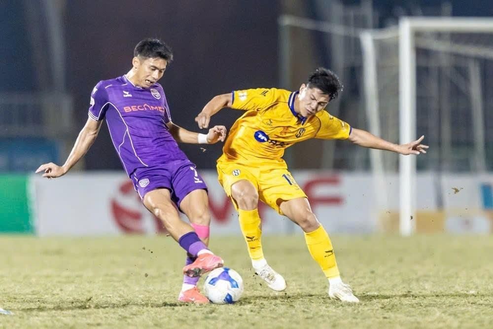 Thăng hoa phút bù giờ, Sông Lam Nghệ An có chiến thắng đầu tay