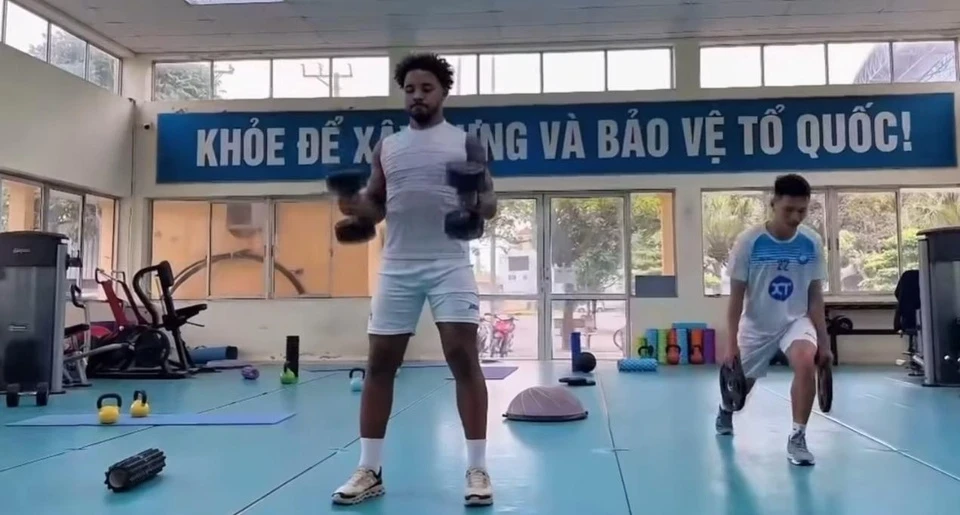 Xuân Son bất ngờ tái xuất, báo tin vui cho tuyển Việt Nam