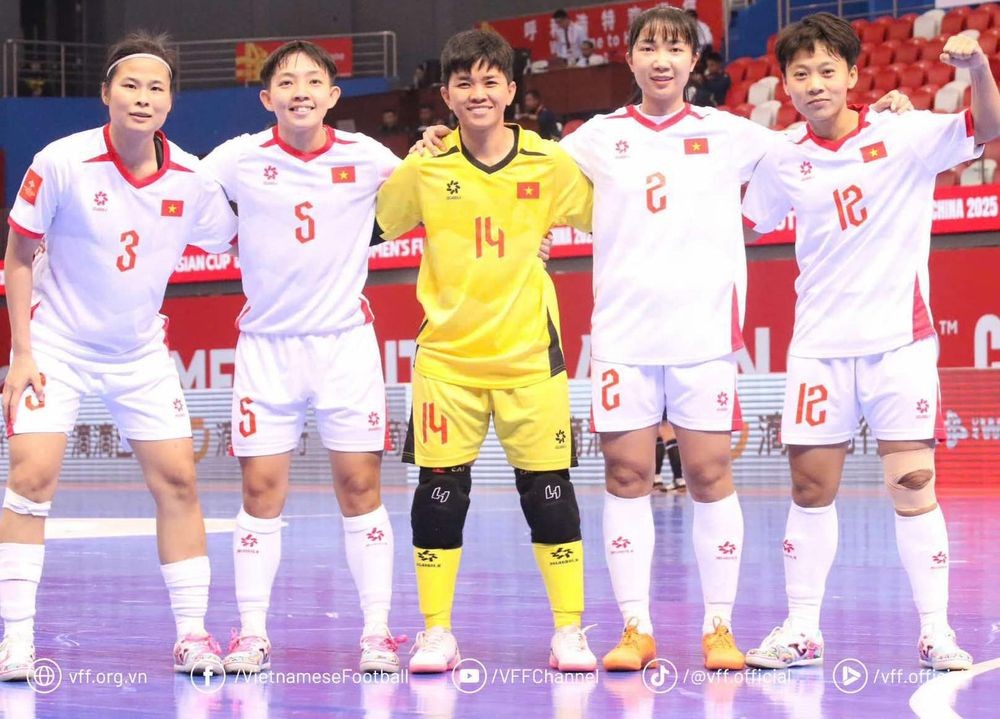 HLV ĐT futsal nữ Việt Nam: "Các cầu thủ đã chơi hơn 100% sức lực"