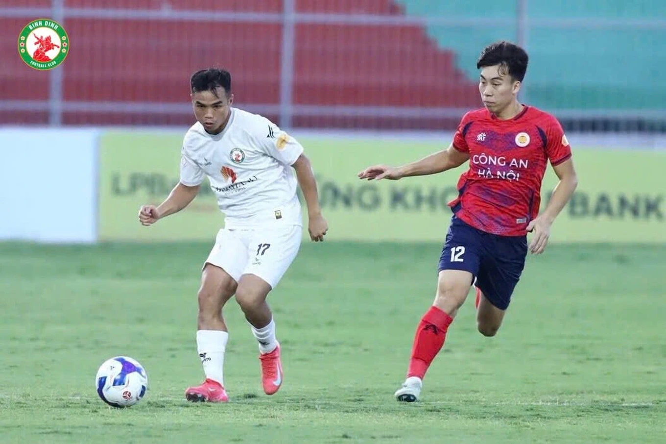 Kết quả V-League: Thua đậm CAHN, Bình Định đối diện nguy cơ xuống hạng
