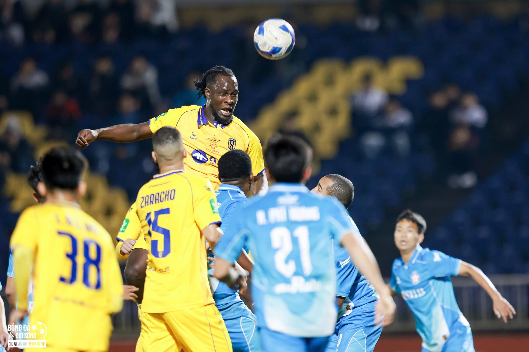 Vòng 26 V-League: CLB Đà Nẵng gặp khó trước trận cầu sinh tử