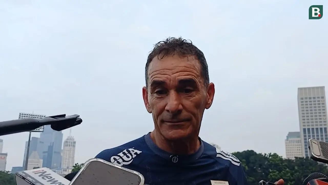 HLV U23 Indonesia lạnh lùng đáp lời HLV Kim Sang Sik