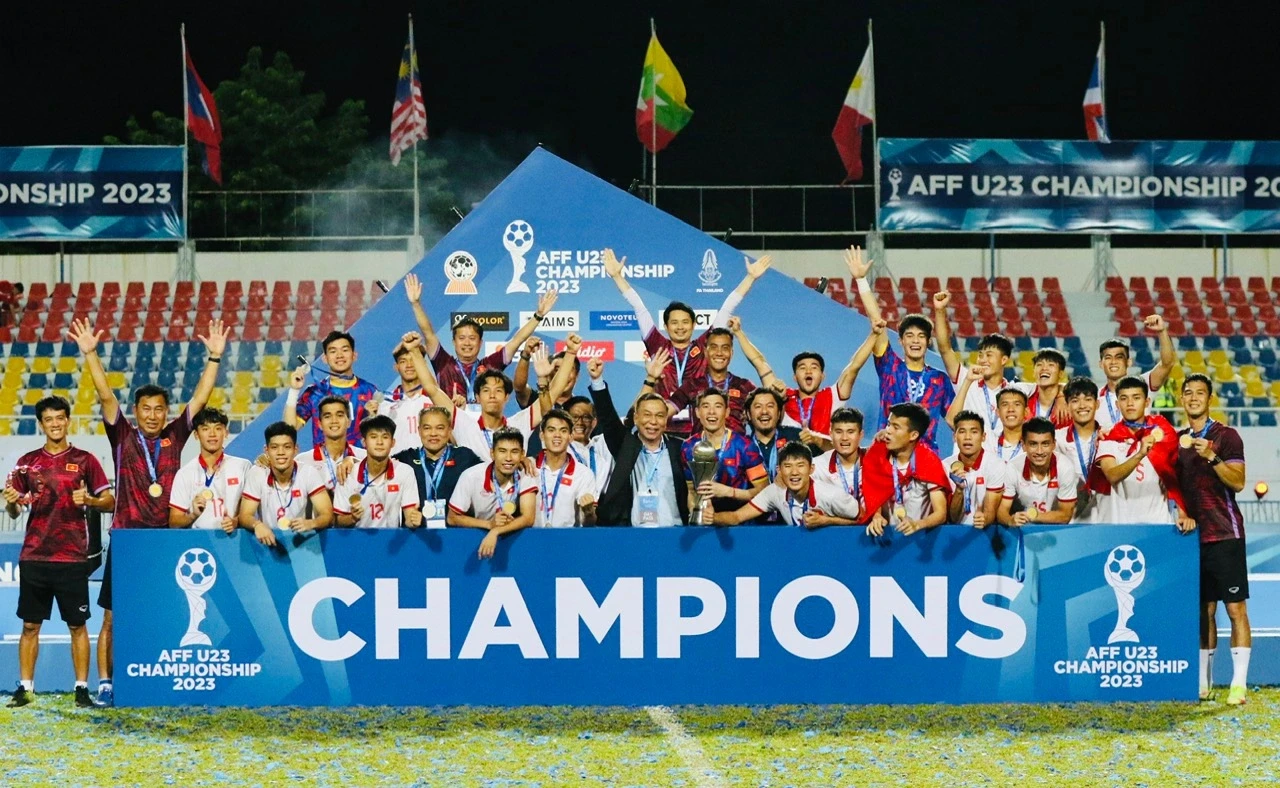 Chủ tịch VFF kỳ vọng U23 Việt Nam lên ngôi trên đất Indonesia