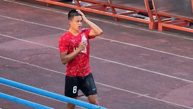 Tiền vệ Việt kiều gặp khó trong trận ra mắt CLB Ninh Bình