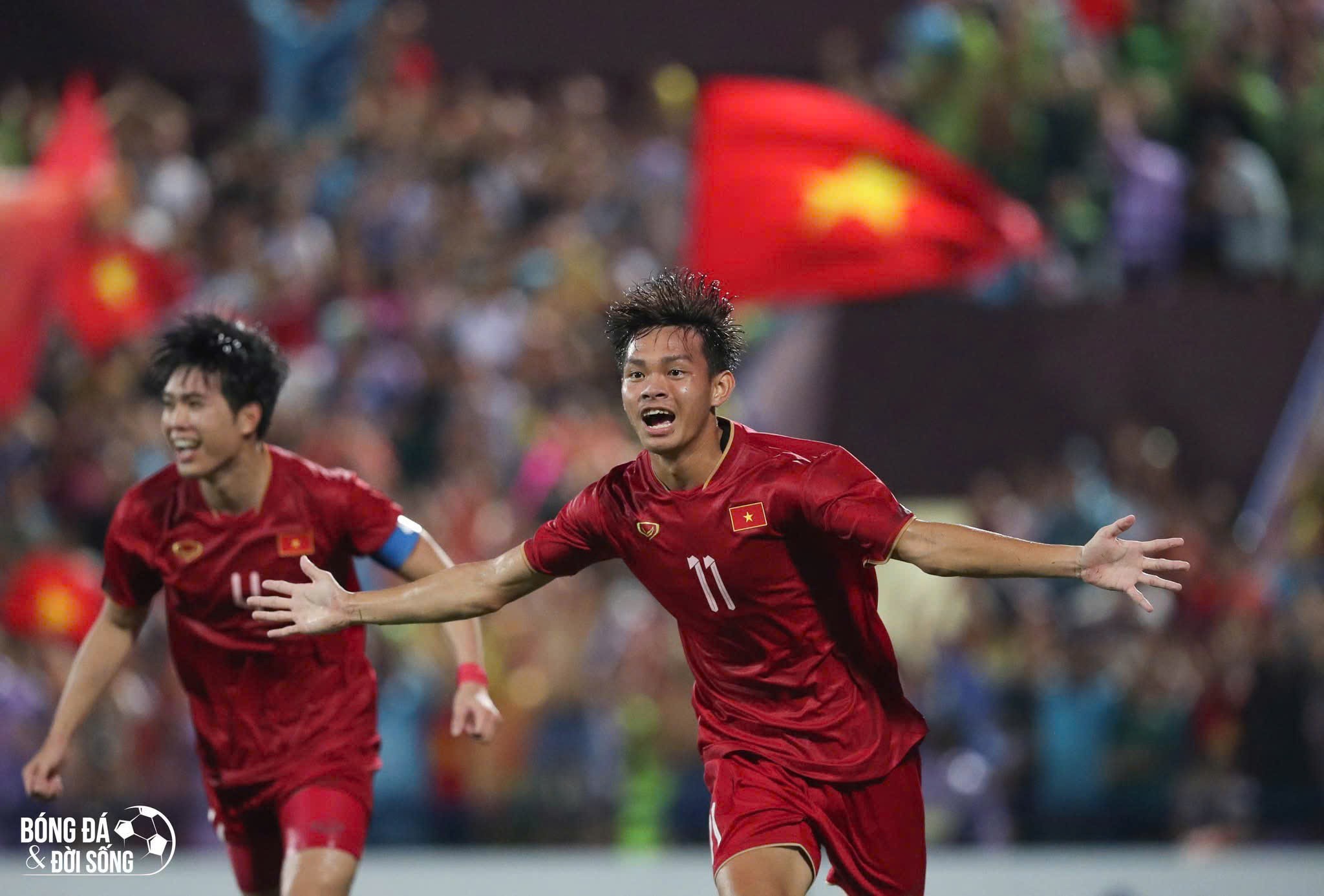 Tiền đạo U23 Việt Nam báo tin vui cho HLV Kim Sang Sik