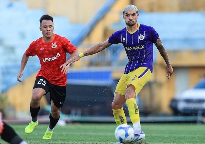 Nhận định Hà Nội FC đấu với Ninh Bình, 19h15 ngày 18/10: Màn so tài của khát khao và bản lĩnh