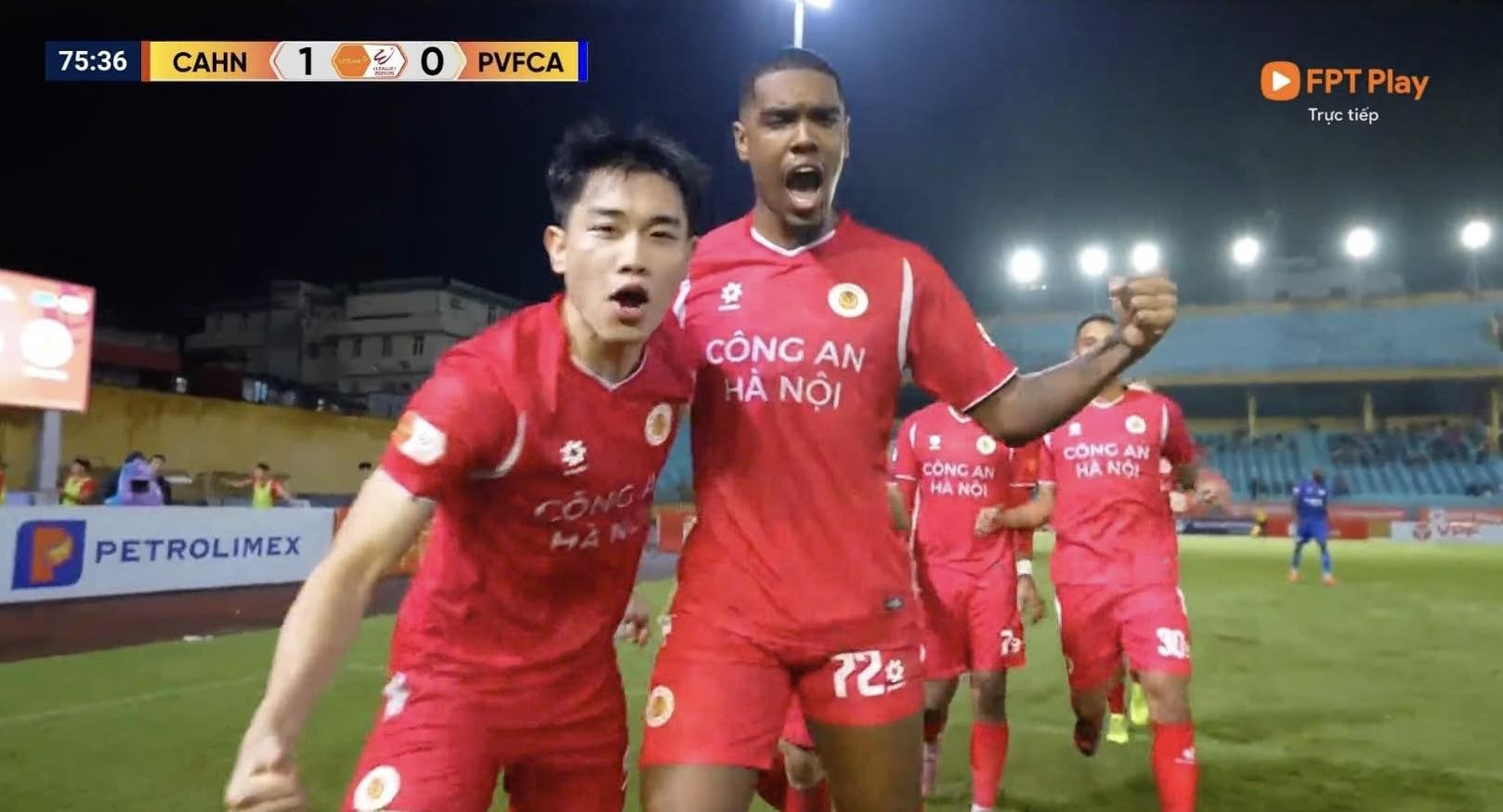 Kết quả V-League: Đánh bại PVF-CAND, Công an Hà Nội tiến sát ngôi đầu bảng