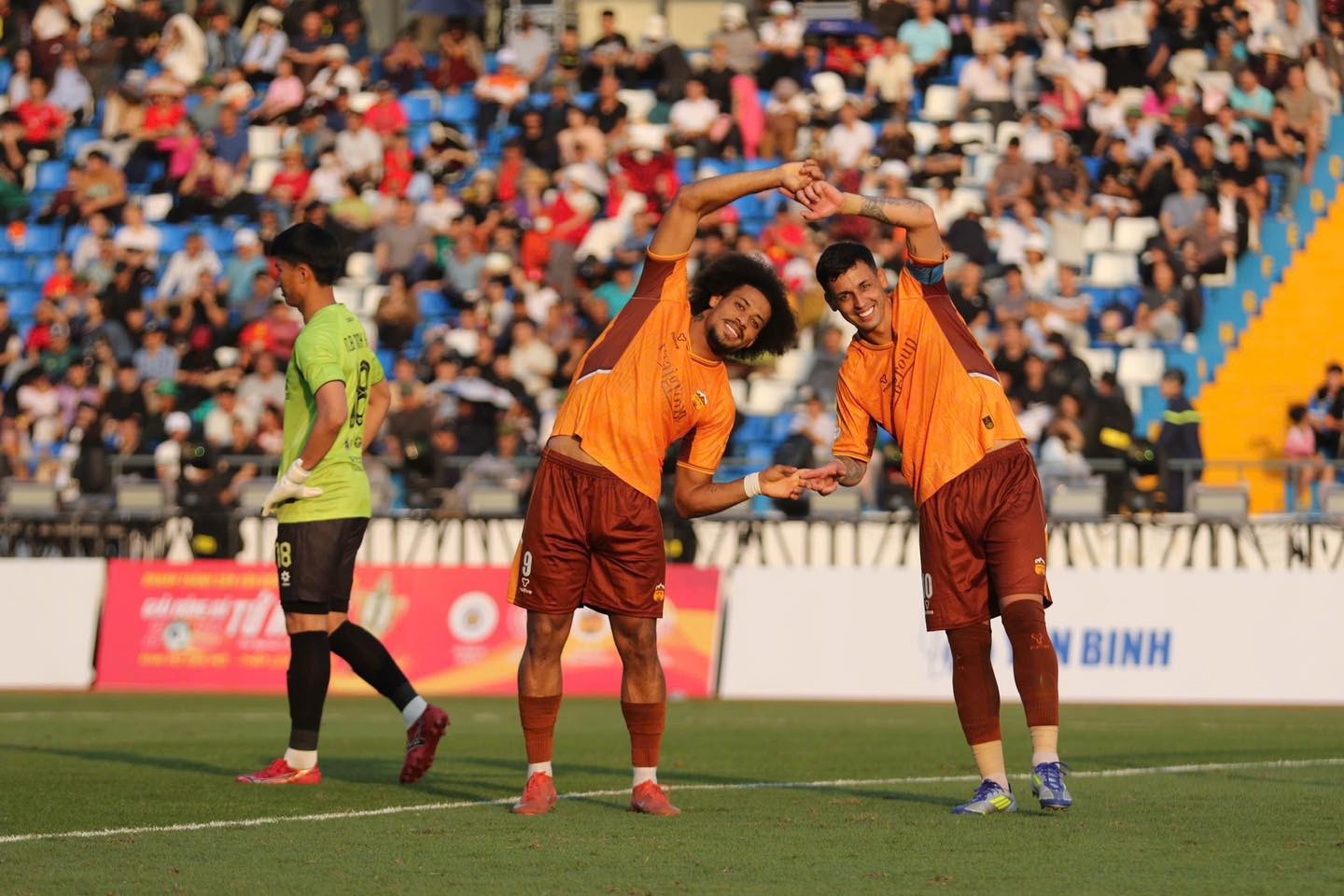 Hoàng Anh Gia Lai bất ngờ lên ngôi vô địch Giải Tứ hùng 2025