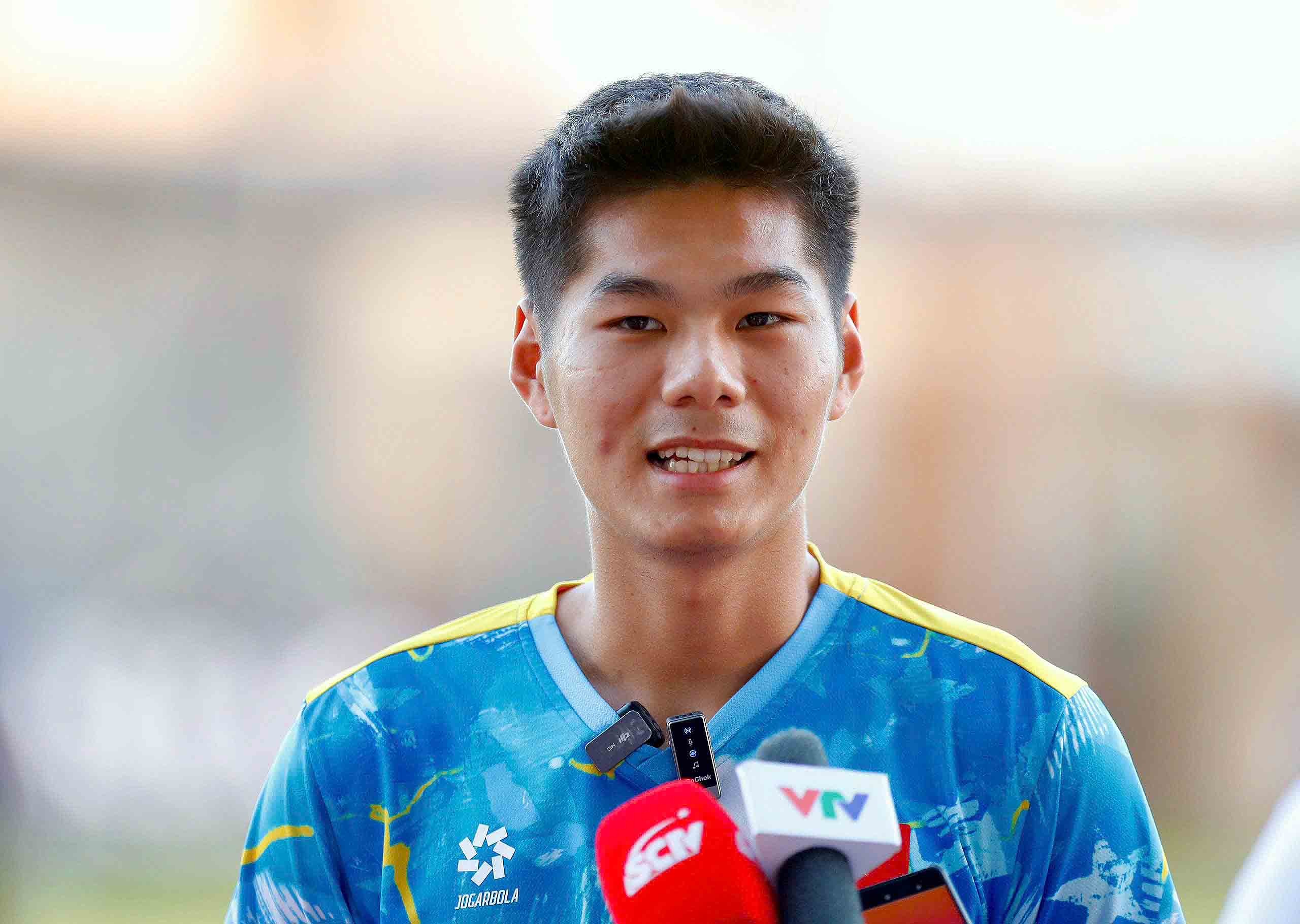 Trung vệ Hiểu Minh: "U23 Việt Nam sẵn sàng cho thử thách ở VCK châu Á"