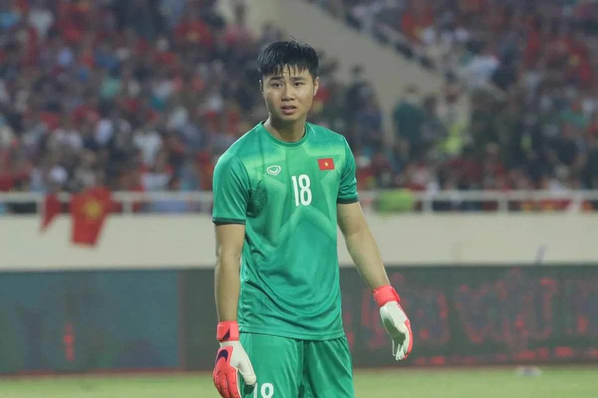 Thủ môn ĐT Việt Nam đứng trước bước ngoặt lớn trong sự nghiệp