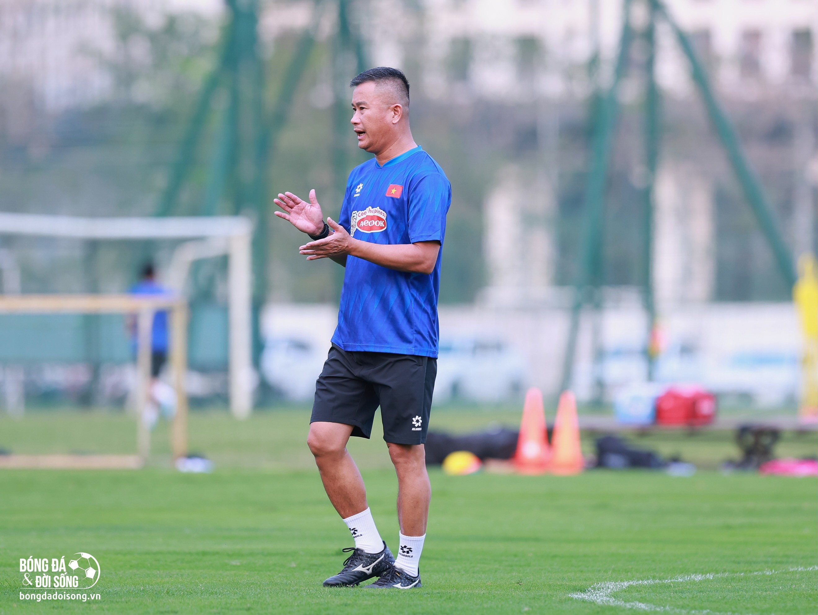 HLV Đinh Hồng Vinh chia sẻ đầy bất ngờ về tiền đạo Việt kiều Croatia