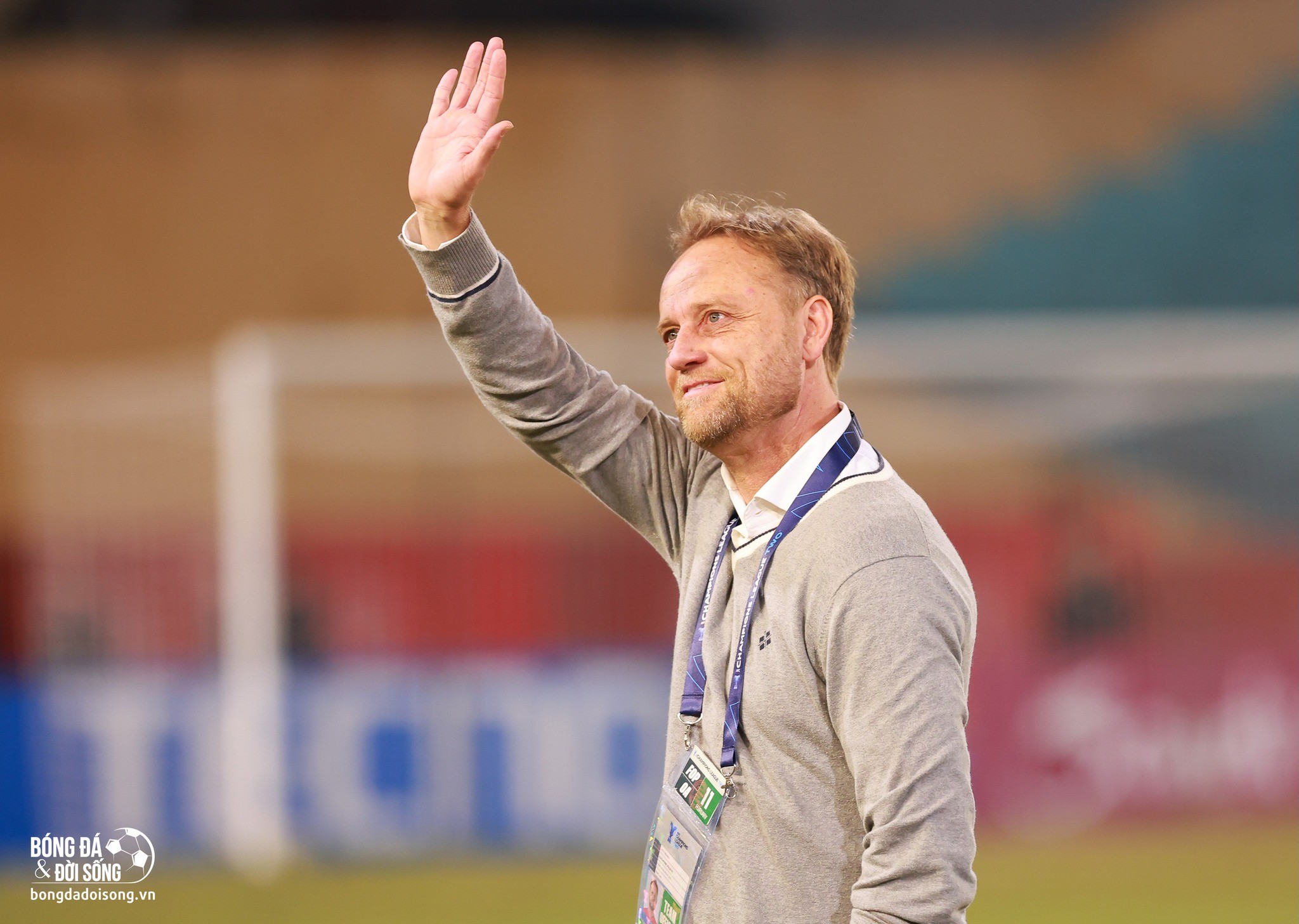 CLB Công an Hà Nội chốt tương lai của HLV Polking