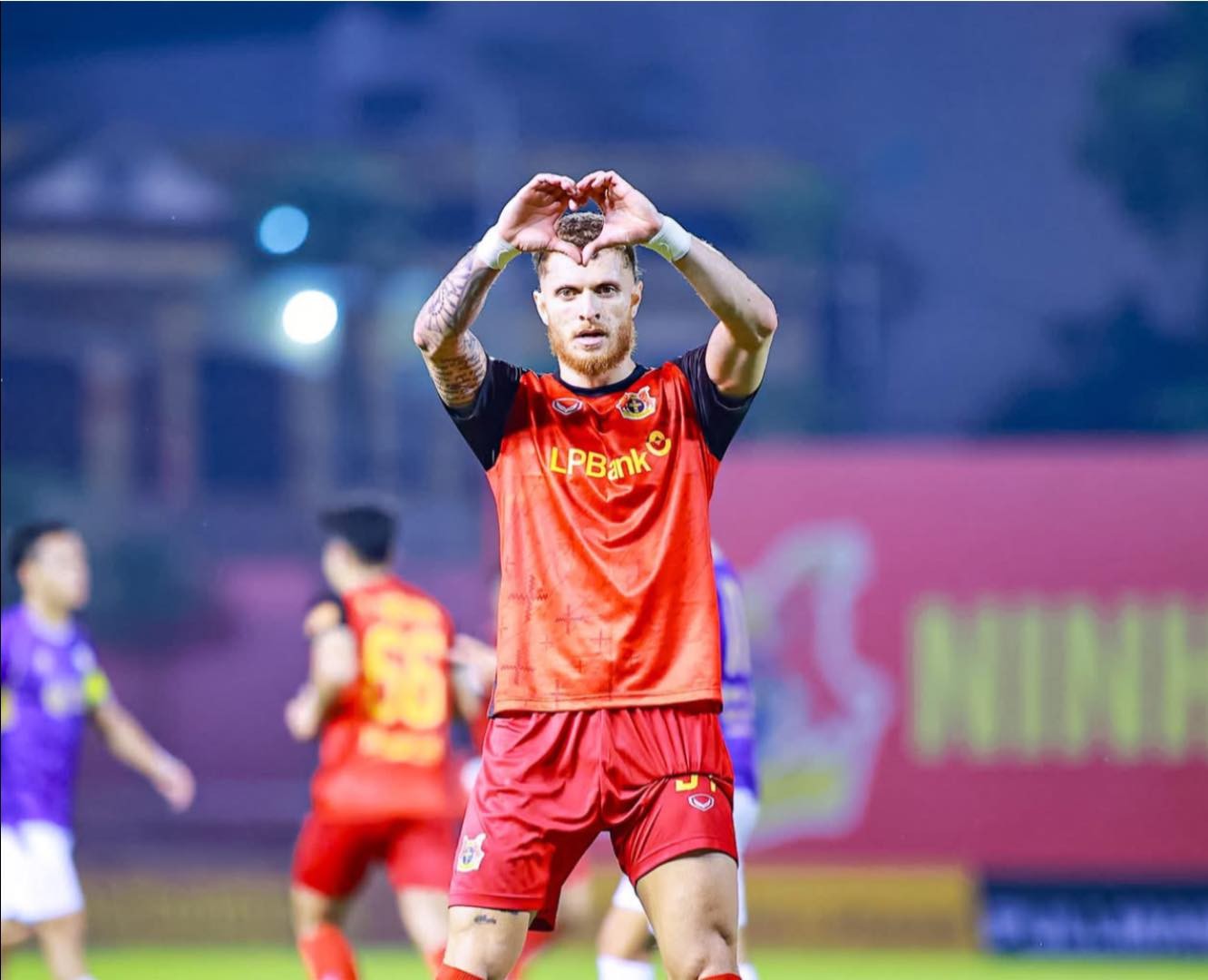 Tiền đạo Geovane Magno hoàn tất thủ tục nhập tịch Việt Nam