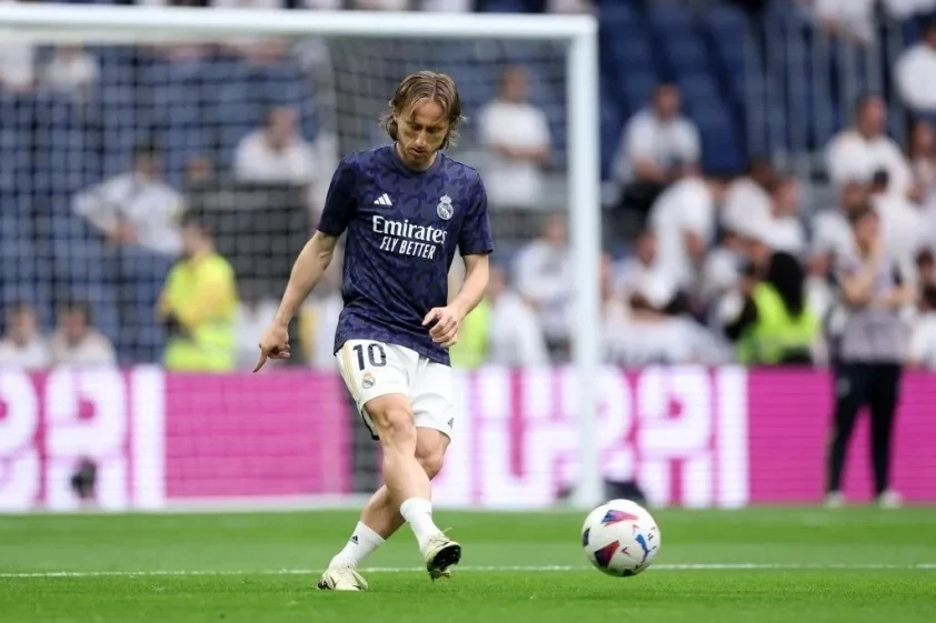 Luka Modric rời Real Madrid để nhường chỗ cho Mbappe
