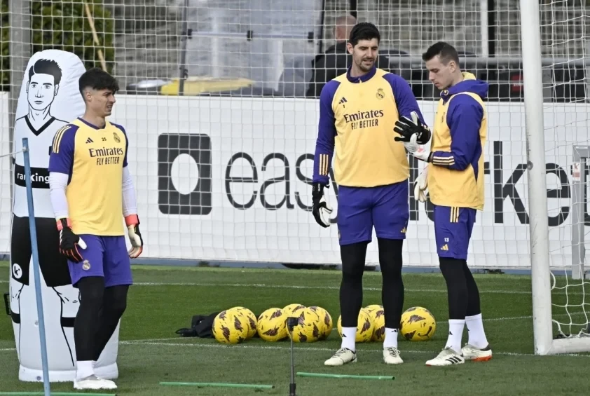 HLV Real Madrid sẽ để Thibaut Courtois trấn giữ khung thành ở trận chung kết ại Wembley