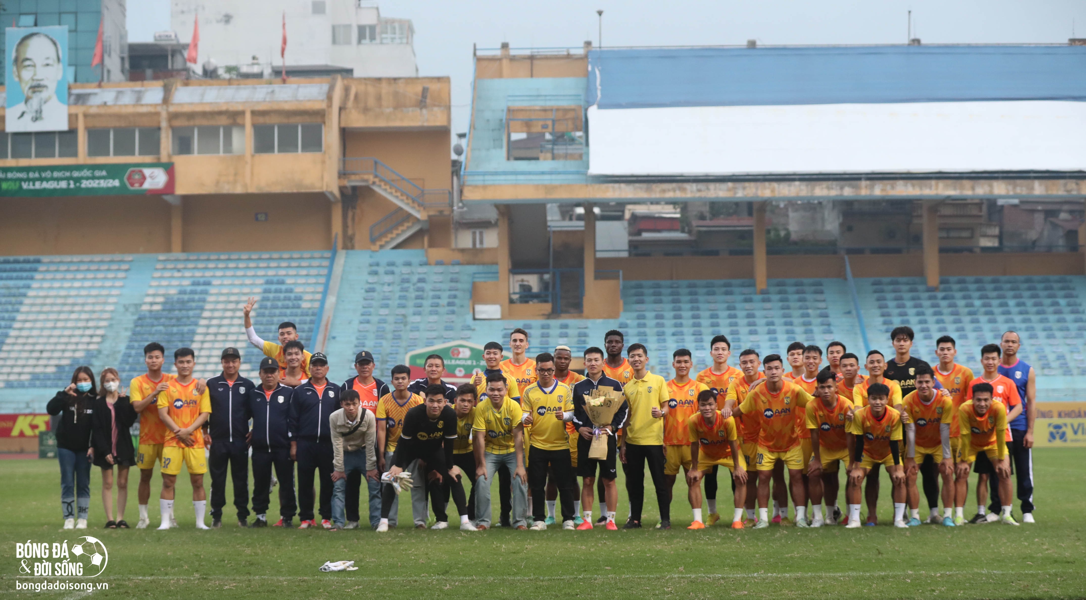 Sông Lam Nghệ An được khích lệ tinh thần trước trận đấu gặp Hà Nội FC