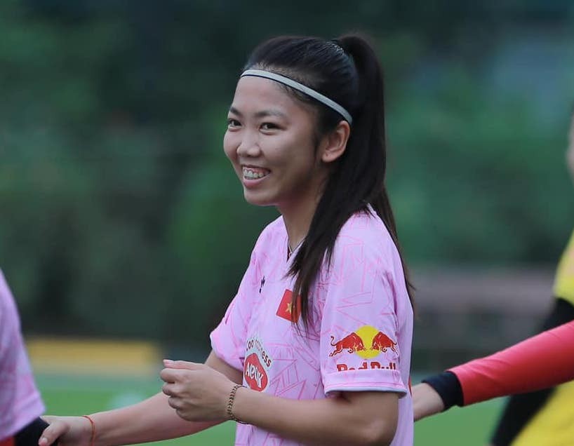 Tiền đạo Huỳnh Như: ''Mong rằng sẽ có nhiều cầu thủ Việt kiều tại ĐT nữ Việt Nam''