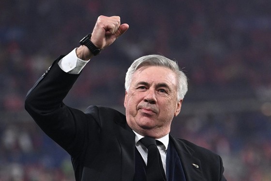 HLV Carlo Ancelotti đi vào lịch sử của La Liga