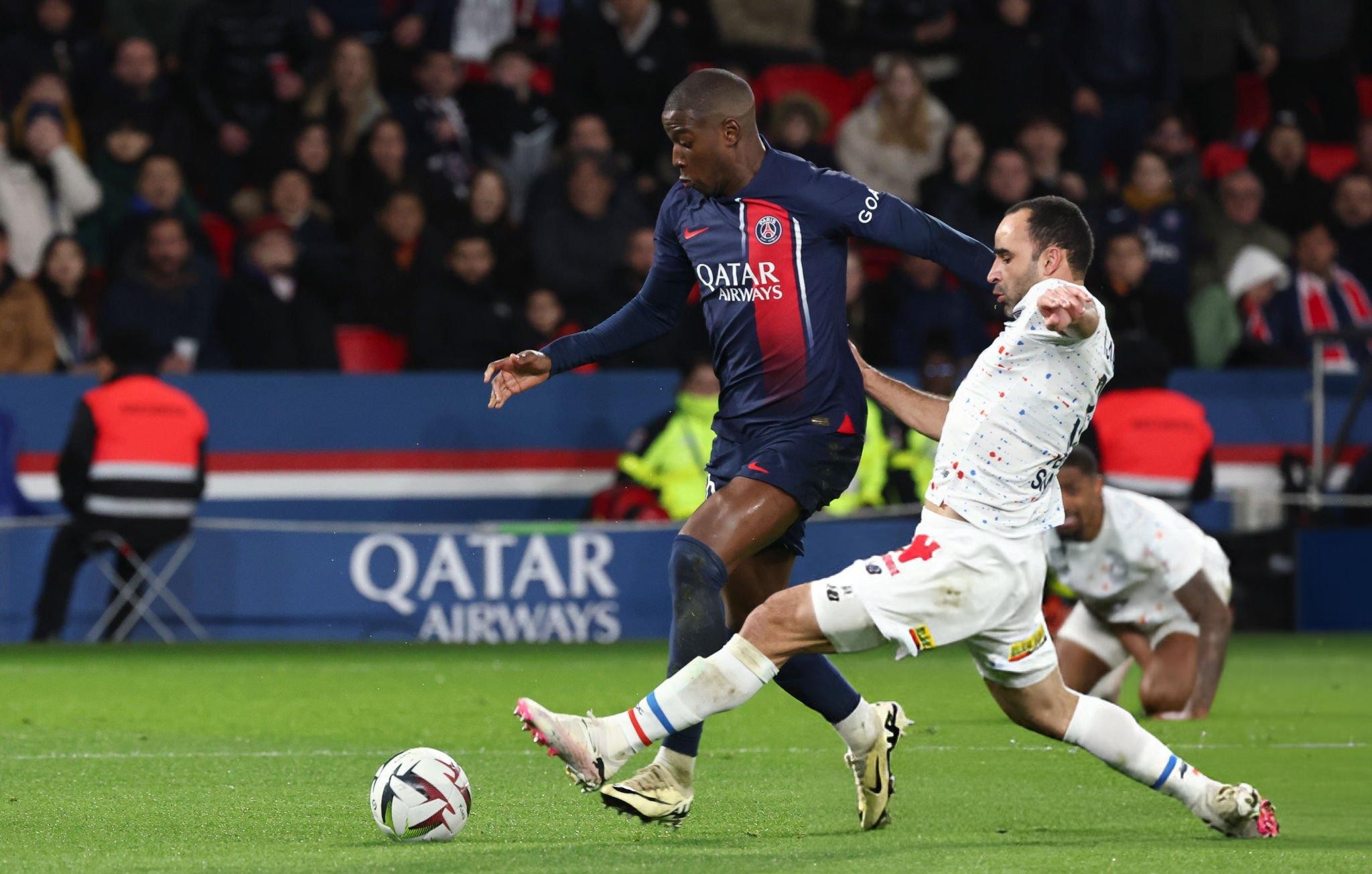 Nhận định PSG vs Lille, 3h05 ngày 2/3: Chủ nhà áp đảo