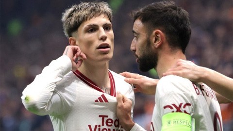 Garnacho bị thủ môn Galatasaray dằn mặt khi ăn mừng thái quá