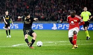 Real toàn thắng ở vòng bảng Champions League