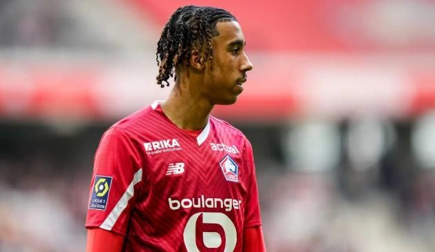 Tin chuyển nhượng: Liverpool phải chi 43 triệu bảng vì Leny Yoro