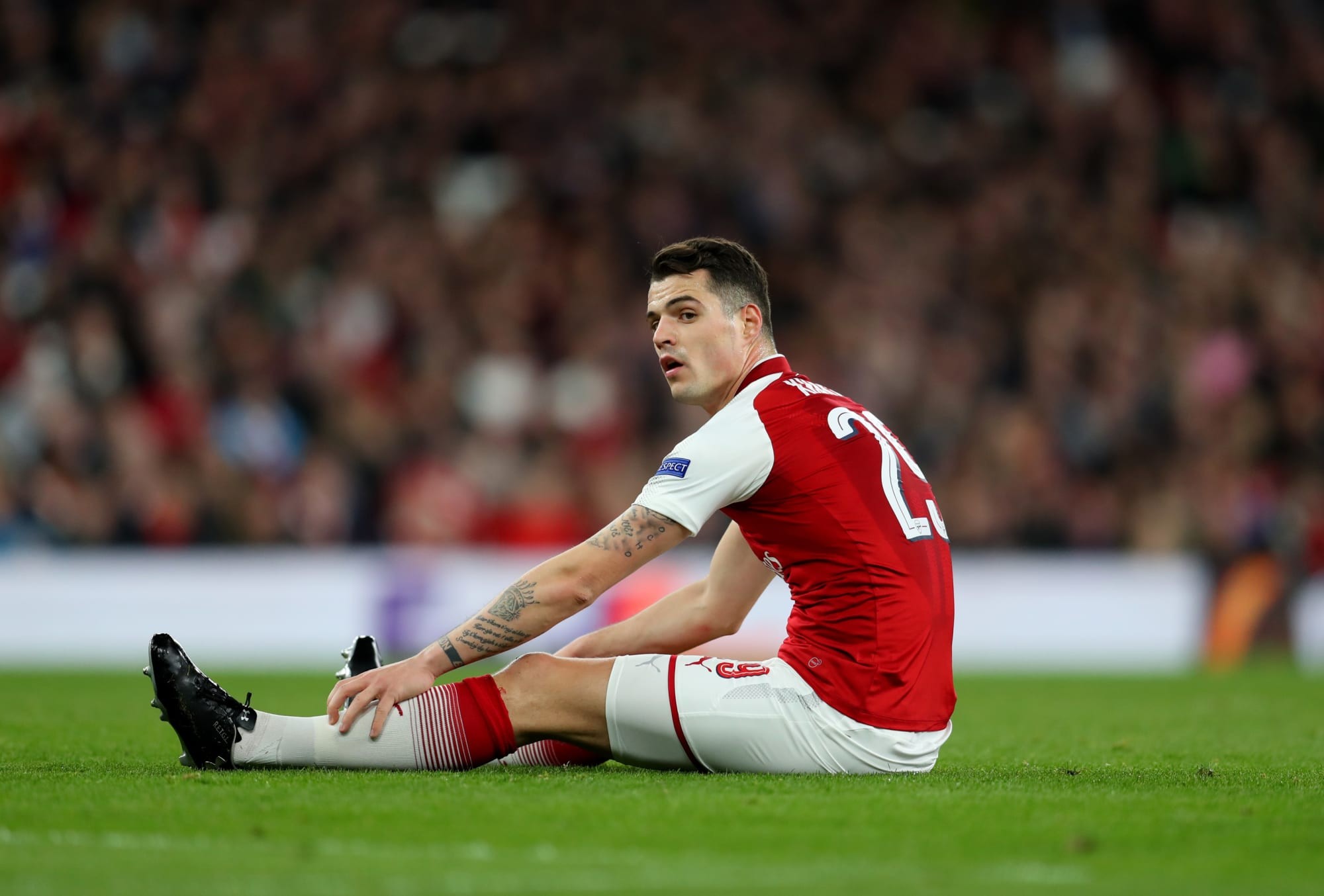 Granit Xhaka: "Tôi đã dọn hành lý rời Arsenal nhưng bị Arteta thuyết phục ở lại"