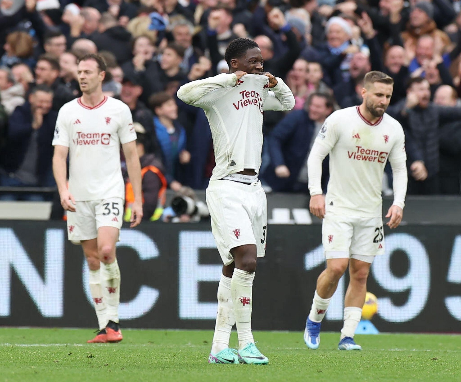 Không phải Mainoo, chuyên gia chỉ ra người khiến Man Utd thua trận