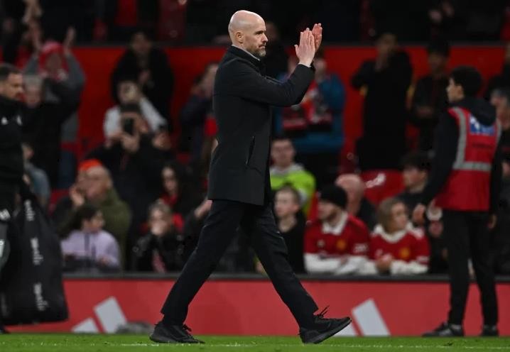 Tarkowski khen ngợi mục tiêu 100 triệu bảng của M.U