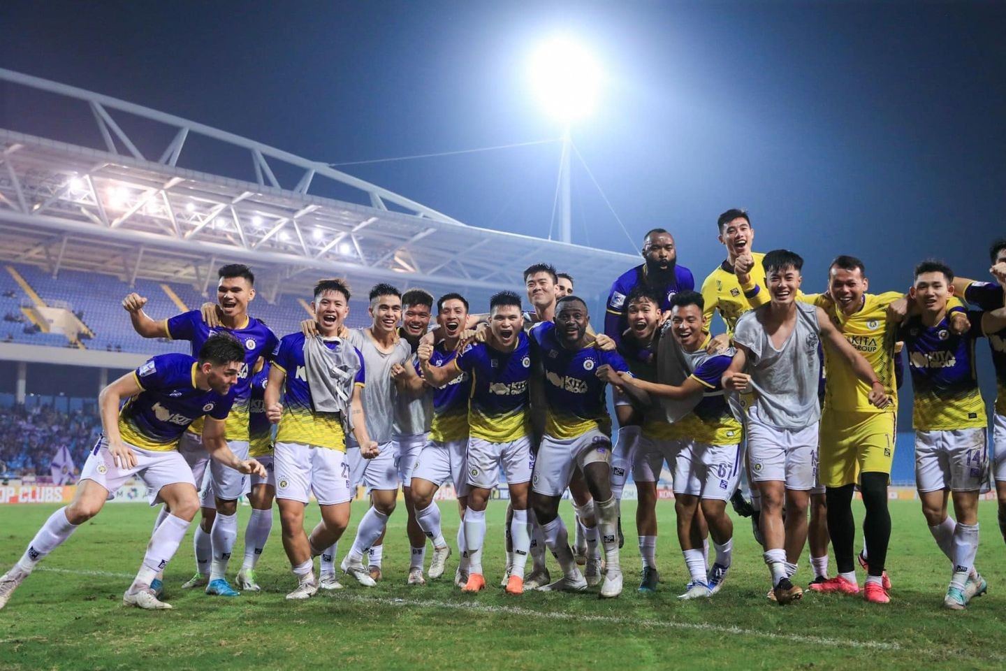 Hà Nội FC nhận thưởng "khủng" sau khi tạo nên địa chấn ở AFC Champions League