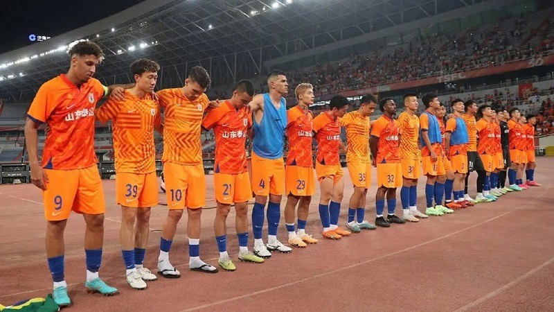 CĐV dọa đánh đối phương, đội bóng Trung Quốc bỏ giải C1 châu Á khiến cảnh sát phải vào cuộc