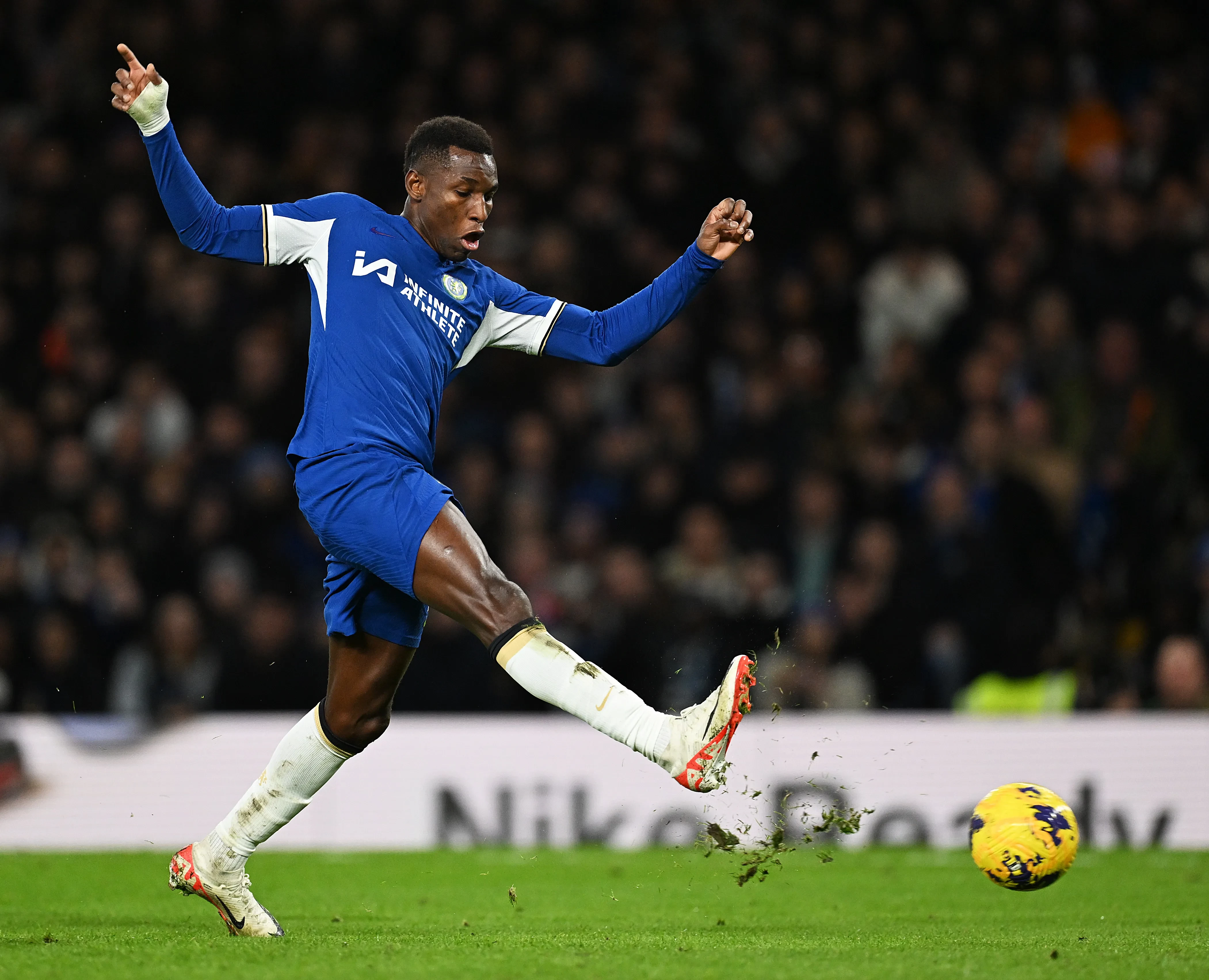 Nicolas Jackson được so sánh như Harry Kane